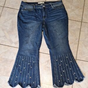 q Cato Stretch Wide Diamond Studded Legs Size 18WP